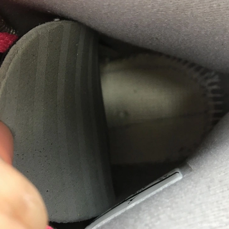 2014 Valentine's Retro 543390-009 Jordan (GS) Day  6 1105